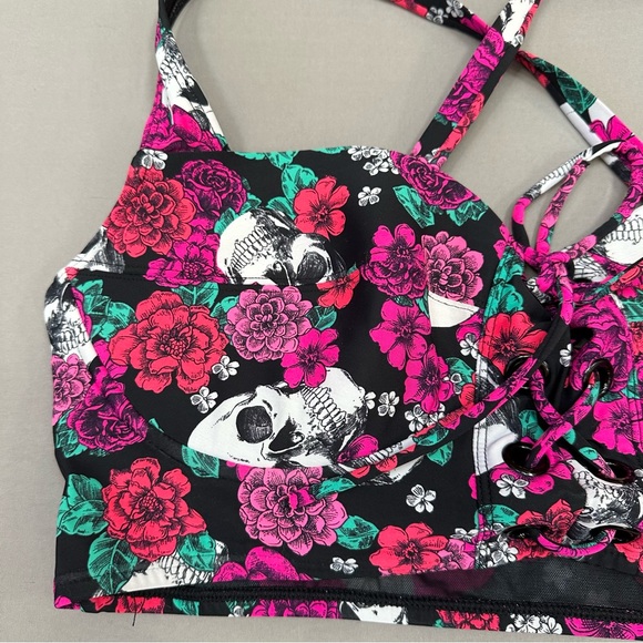 TORRID skulls roses Day of the Dead floral bikini swimsuit set, 0X, L, 12. - Picture 6 of 8